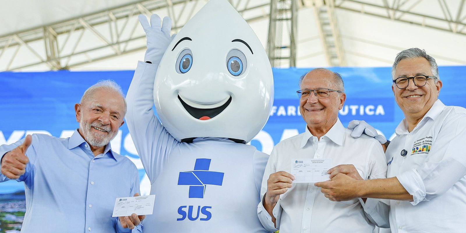 em-evento-com-lula,-farmaceutica-anuncia-investimento-de-r$-6,4-bi