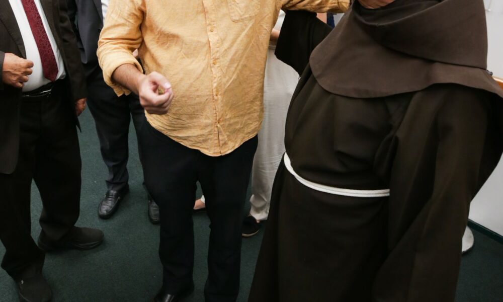 greve-de-fome:-glauber-acampa-na-camara-apos-conselho-votar-cassacao