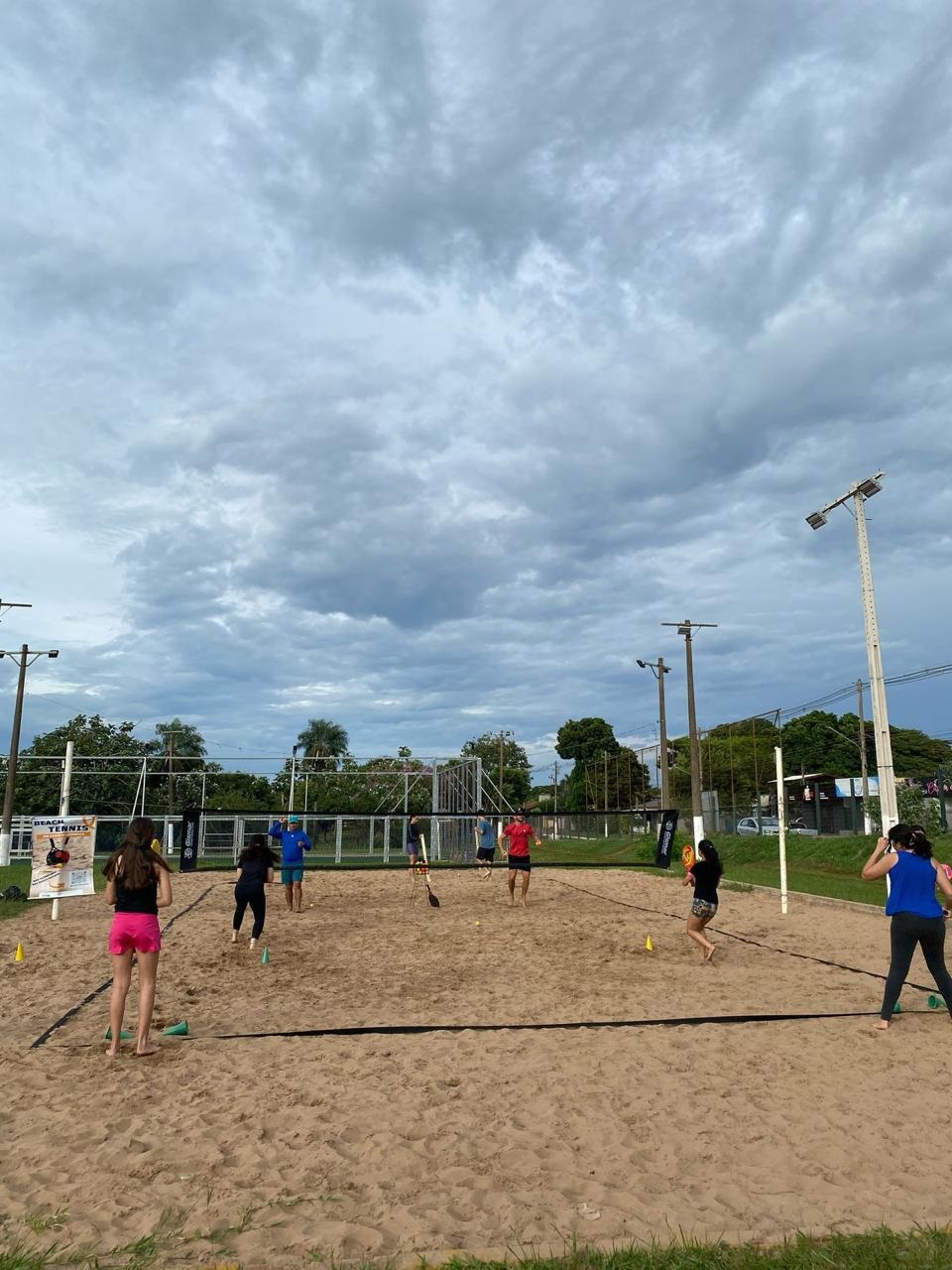 torneios-de-beach-tennis-e-de-futsal-levam-esporte-e-lazer-para-1a-festa-da-pascoa-–-portal-prefeitura-de-dourados