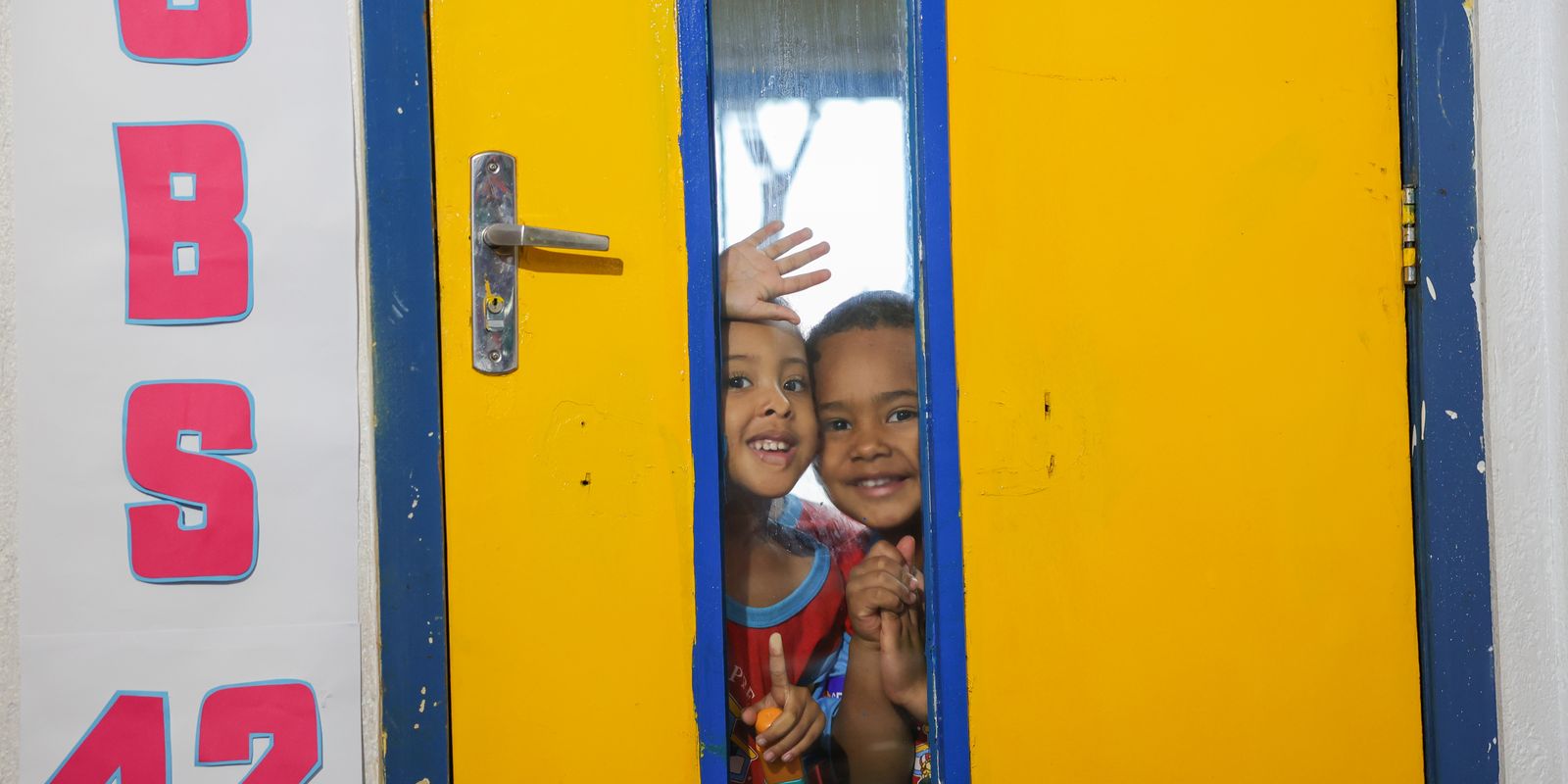 vacinacao-nas-escolas:-criancas-sao-imunizadas-e-atualizam-caderneta