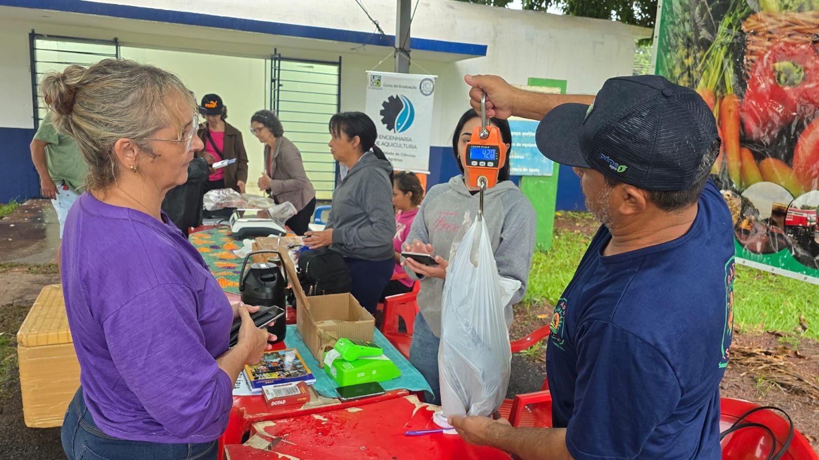 festa-da-pascoa-tem-venda-de-peixes-de-produtores-locais-com-selo-de-inspecao-–-portal-prefeitura-de-dourados