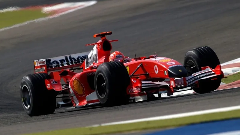 ferrari-prestou-homenagem-ao-papa-com-o-“bico-preto”-no-gp-do-bahrein-de-2005-–-folha-de-dourados-–-noticias-de-dourados-ms-e-regiao