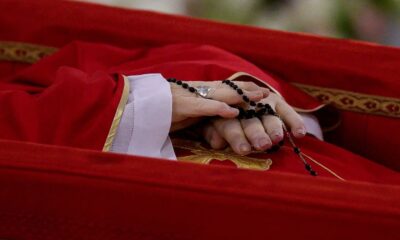 papa-francisco:-velorio-e-aberto-ao-publico-no-vaticano