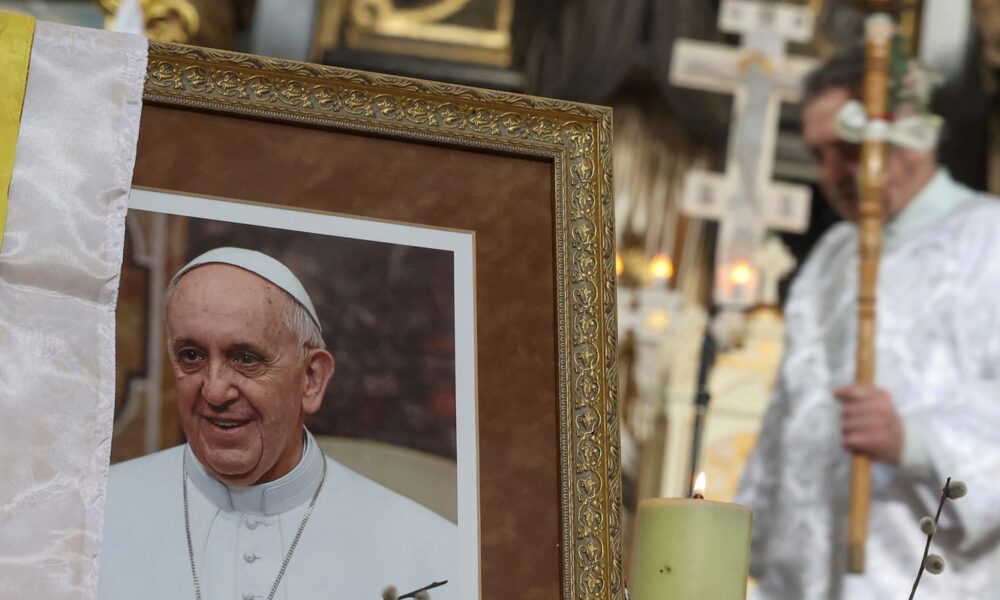papa-francisco:-velorio-aberto-comeca-amanha,-funeral-sera-no-sabado
