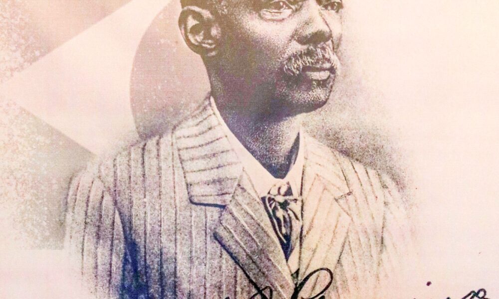 sucesso-antirracista,-projeto-querino-vira-curso-para-educadores