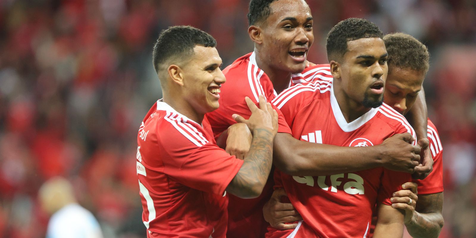 copa-do-brasil:-internacional-sai-na-frente-do-maracana