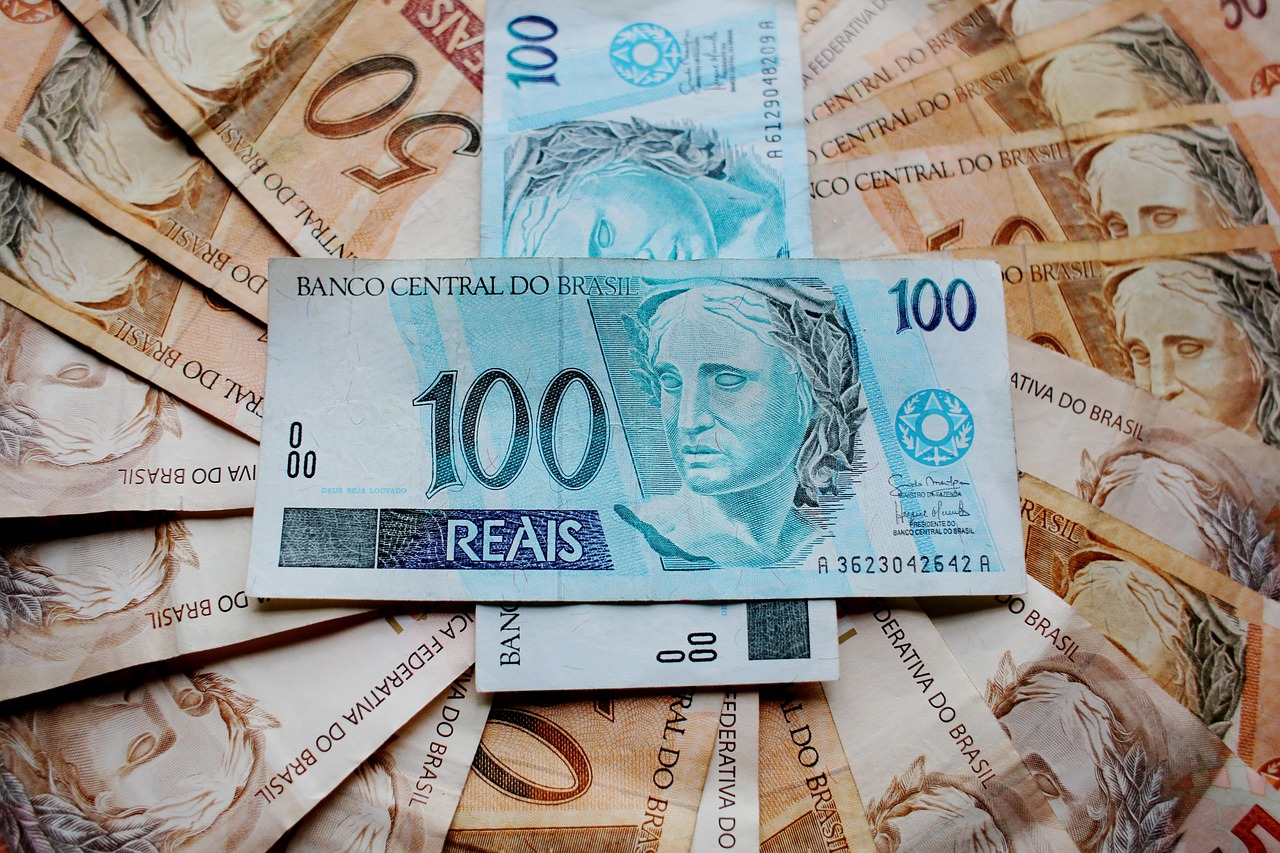 5o-dia-util-de-maio:-veja-a-data-limite-para-receber-o-salario