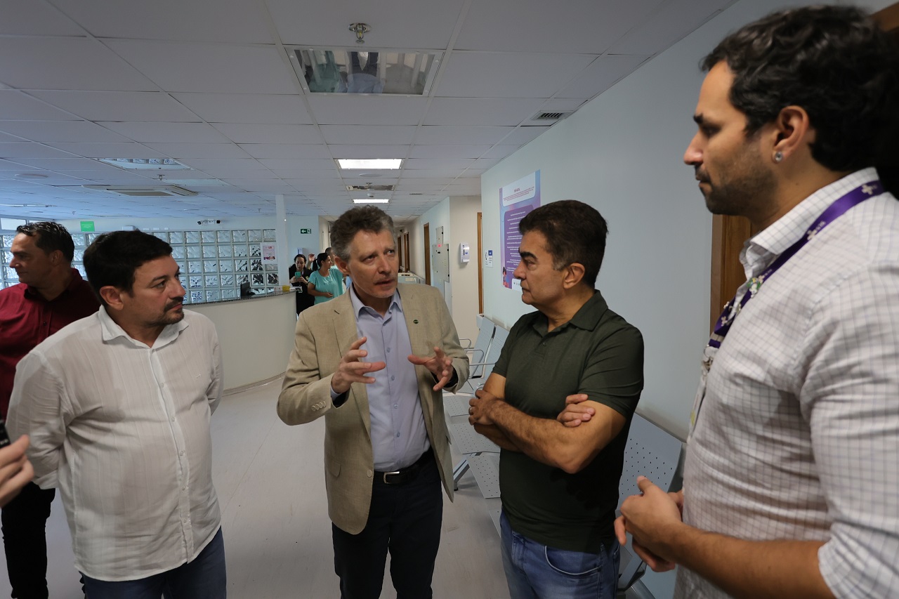 prefeitura-faz-parceria-com-hu-e-abre-leitos-de-uti-para-socorrer-hospital-da-vida-–-portal-prefeitura-de-dourados