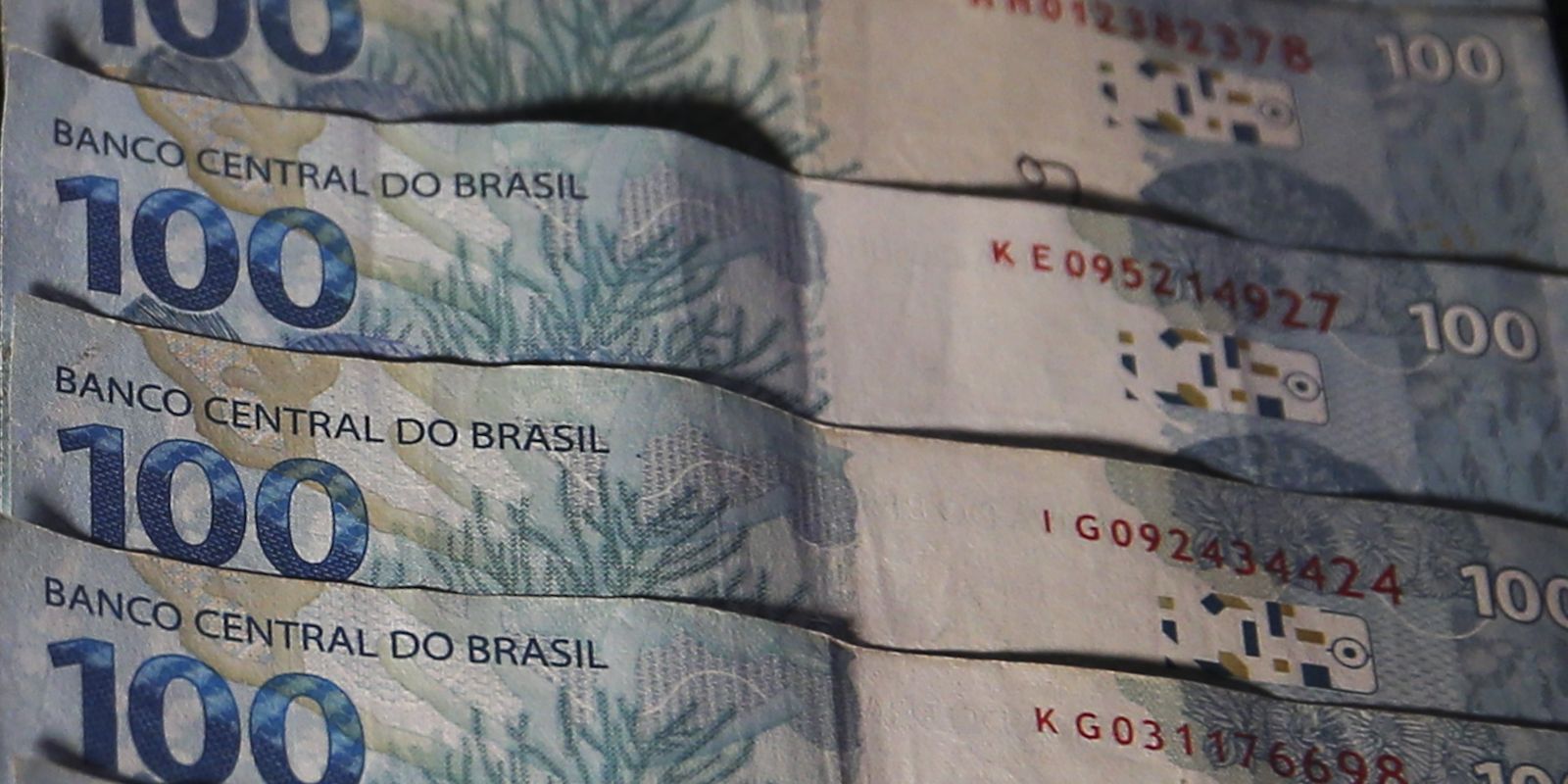 poupanca-tem-saida-liquida-de-r$-6,4-bilhoes-em-abril
