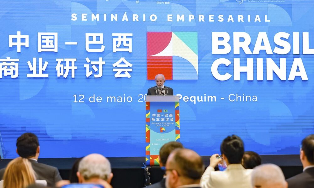 china-ampliara-em-us$-27-bilhoes-investimentos-no-brasil,-anuncia-lula