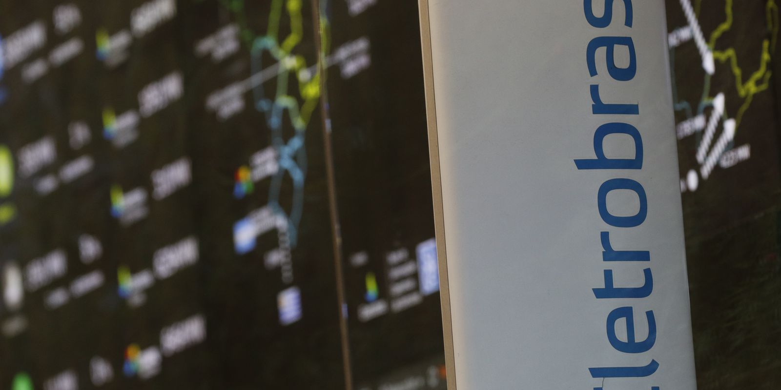 eletrobras-tem-prejuizo-de-r$-81-milhoes-no-1o-trimestre-de-2025