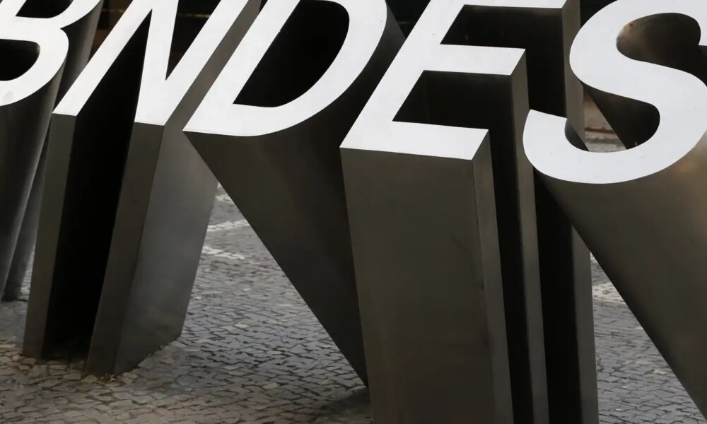 bndes-lucra-r$-5,6-bi-no-primeiro-trimestre-de-2025,-alta-de-7,3%