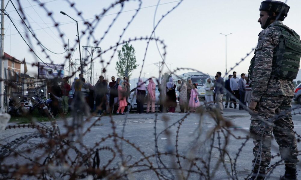 caxemira:-entenda-guerra-entre-paquistao-e-india-que-assustou-o-mundo