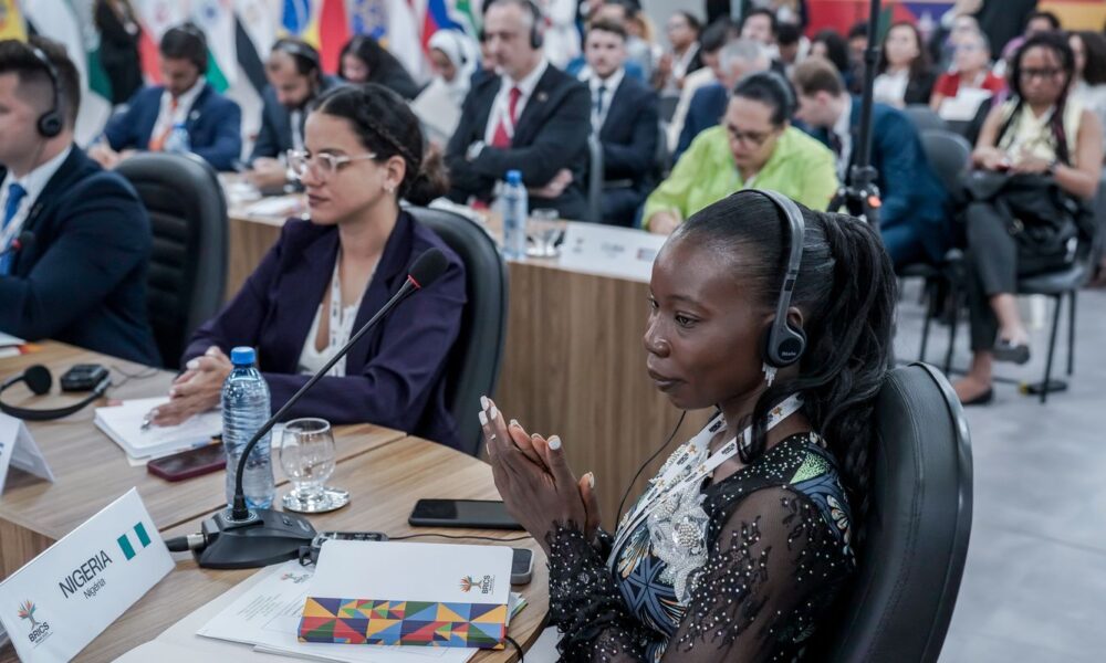 cupula-da-juventude-do-brics-busca-cooperacao-para-mercado-de-trabalho