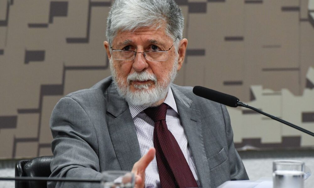 brasil-estuda-medidas-para-romper-relacoes-militares-com-israel