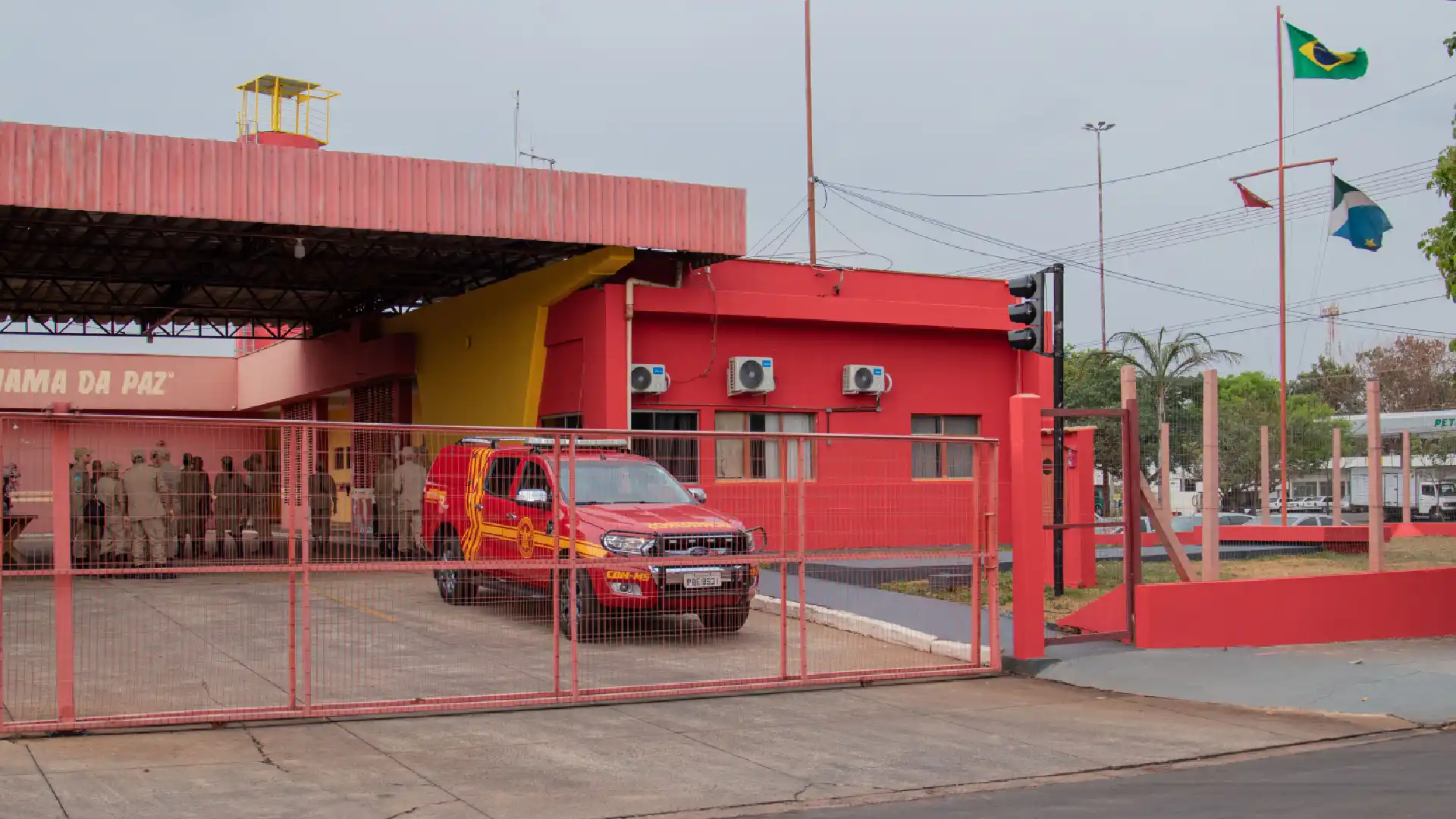 aberta-selecao-na-area-de-ti-com-10-vagas-e-salario-de-r$-13,1-mil-para-atuar-nos-bombeiros