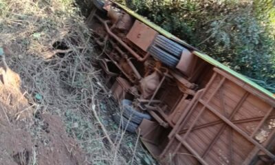 onibus-com-passageiros-tomba-na-area-rural-de-ribas-do-rio-pardo