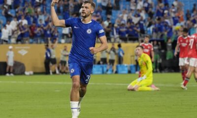 chelsea-goleia-benfica-e-encara-o-palmeiras-nas-quartas-nos-eua