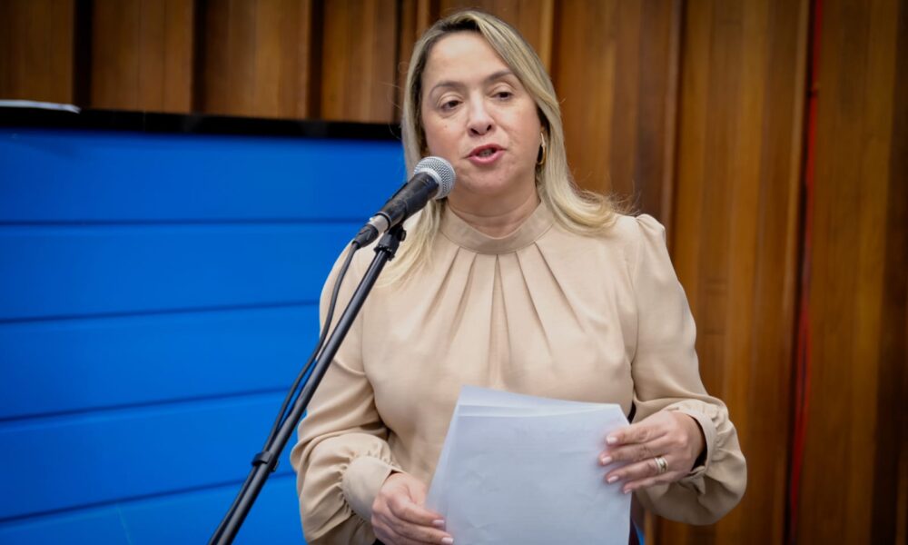 falta-de-agentes-de-saude-preocupa-e-lia-nogueira-cobra-respostas-–-folha-de-dourados-–-noticias-de-dourados-ms-e-regiao