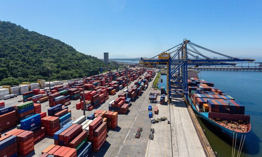 tarifaco-exclui-44,6%-das-exportacoes-do-brasil-para-eua,-informa-mdic
