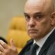 moraes-compara-atos-de-eduardo-bolsonaro-nos-eua-a-tentativa-de-golpe
