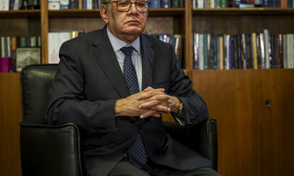 gilmar-mendes-ironiza-cancelamento-de-visto-dos-eua