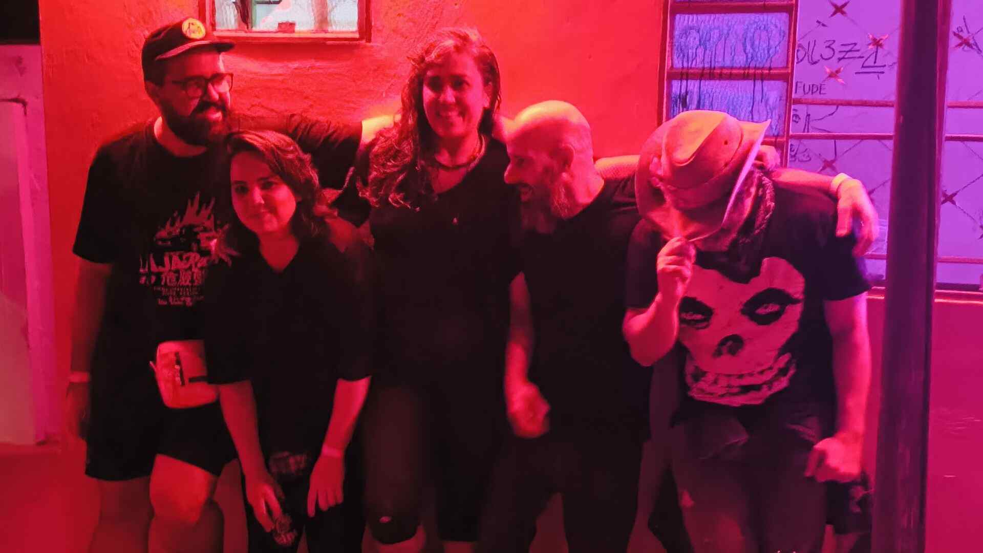 celebrando-20-anos,-banda-dimitri-pellz-convoca-fas-para-compartilharem-memorias-dos-palcos