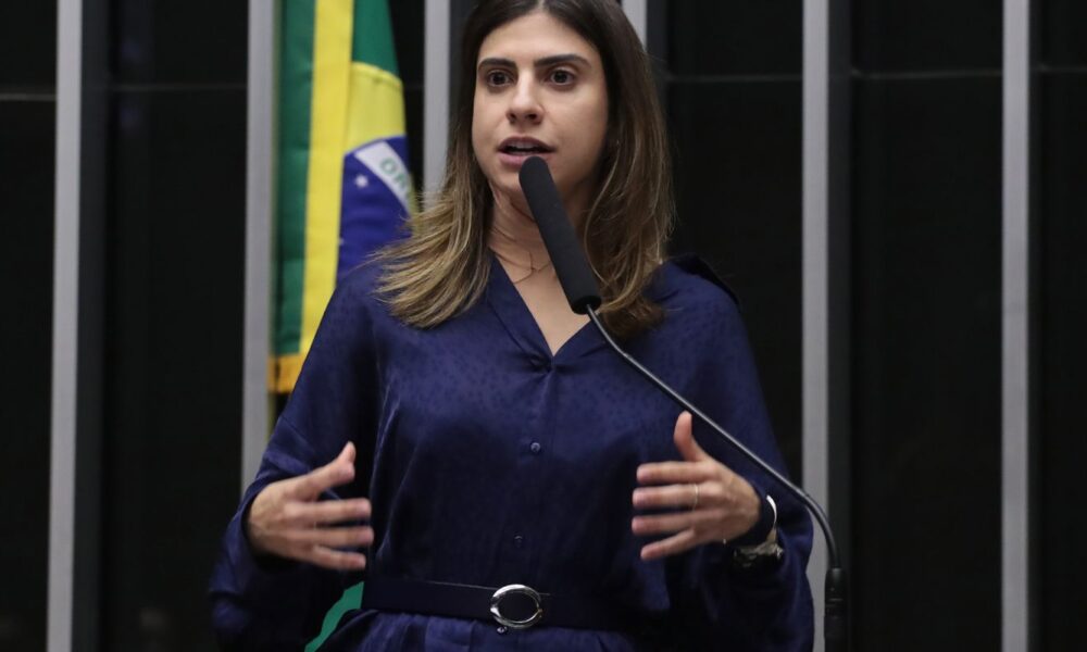 deputada-acusada-de-agredir-nikolas-nao-entra-em-lista-de-denunciados