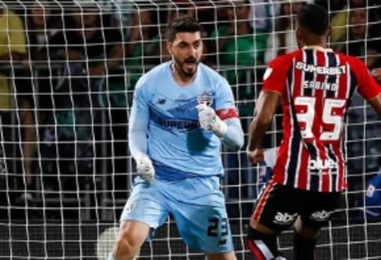 atletico-nacional-desperdica-dois-penaltis-e-sao-paulo-segura-o-empate-pela-libertadores