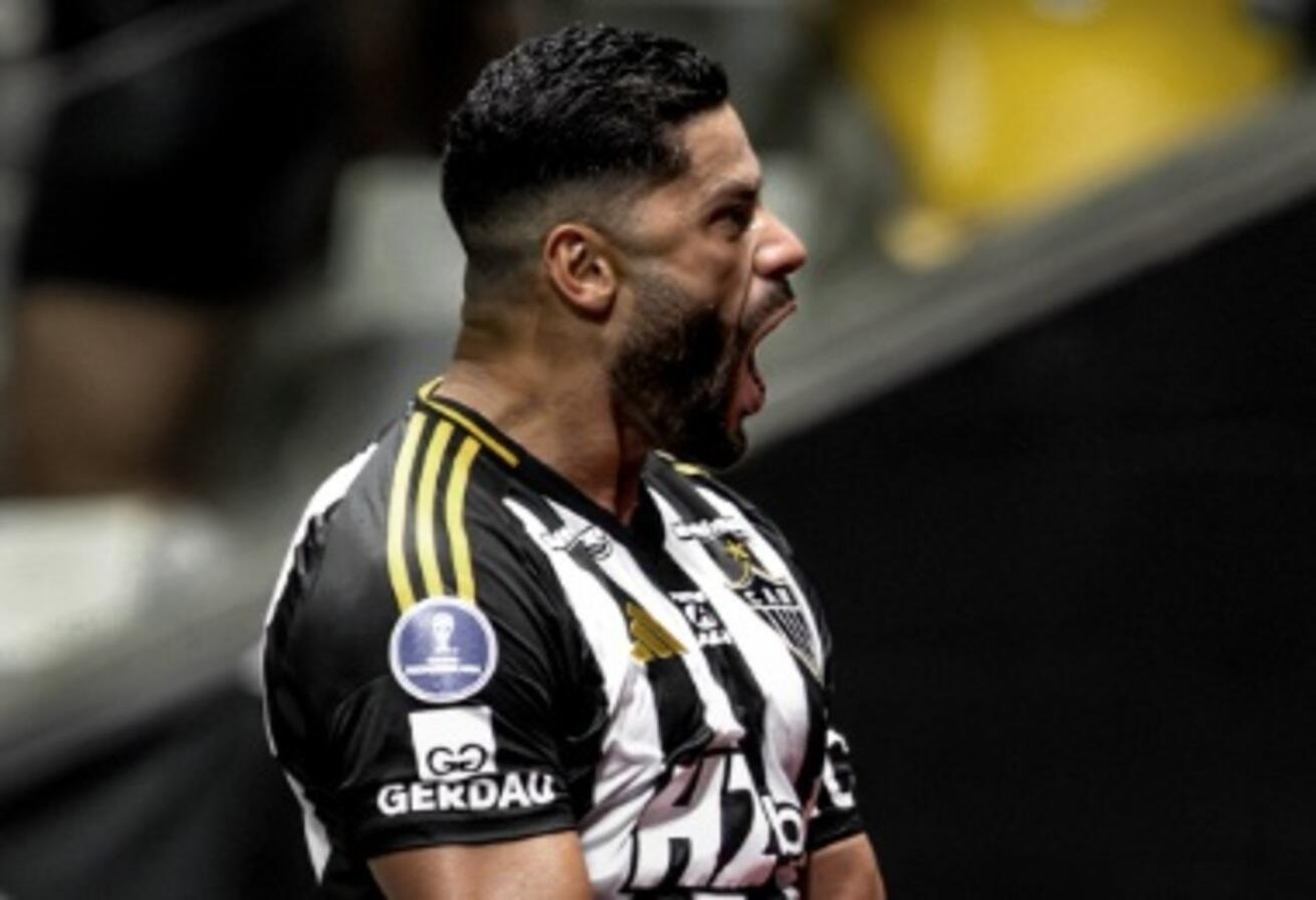 atletico-mg-vira-contra-o-godoy-cruz-com-gol-de-hulk-no-fim-e-sai-na-frente-na-sul-americana