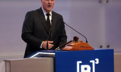 brasil-busca-dialogo,-mas-nao-negociara-soberania,-afirma-favaro