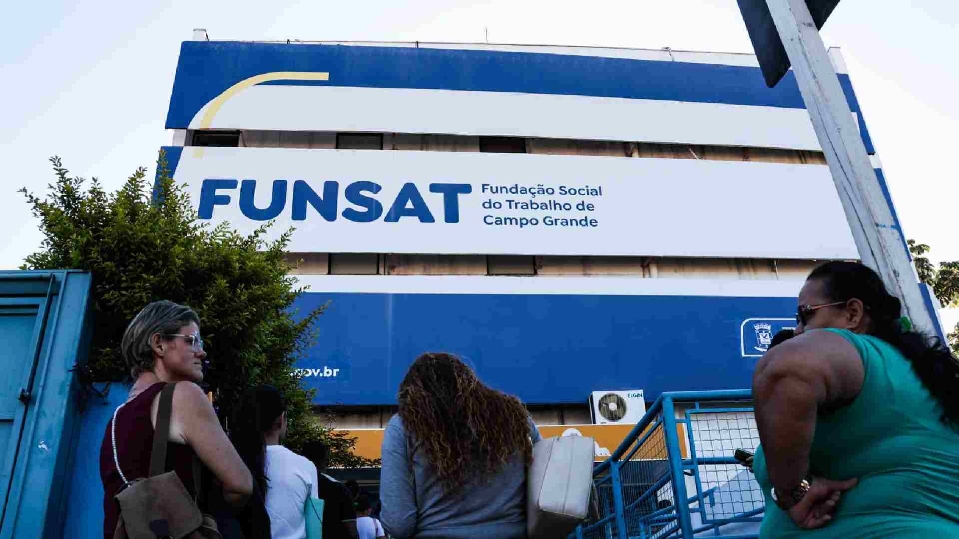 a-procura-de-emprego?-funsat-tem-2.102-vagas-disponibilizadas-na-terca-feira