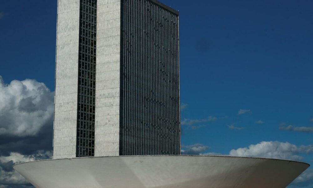 conheca-projeto-que-regula-redes-sociais-para-criancas-e-adolescentes