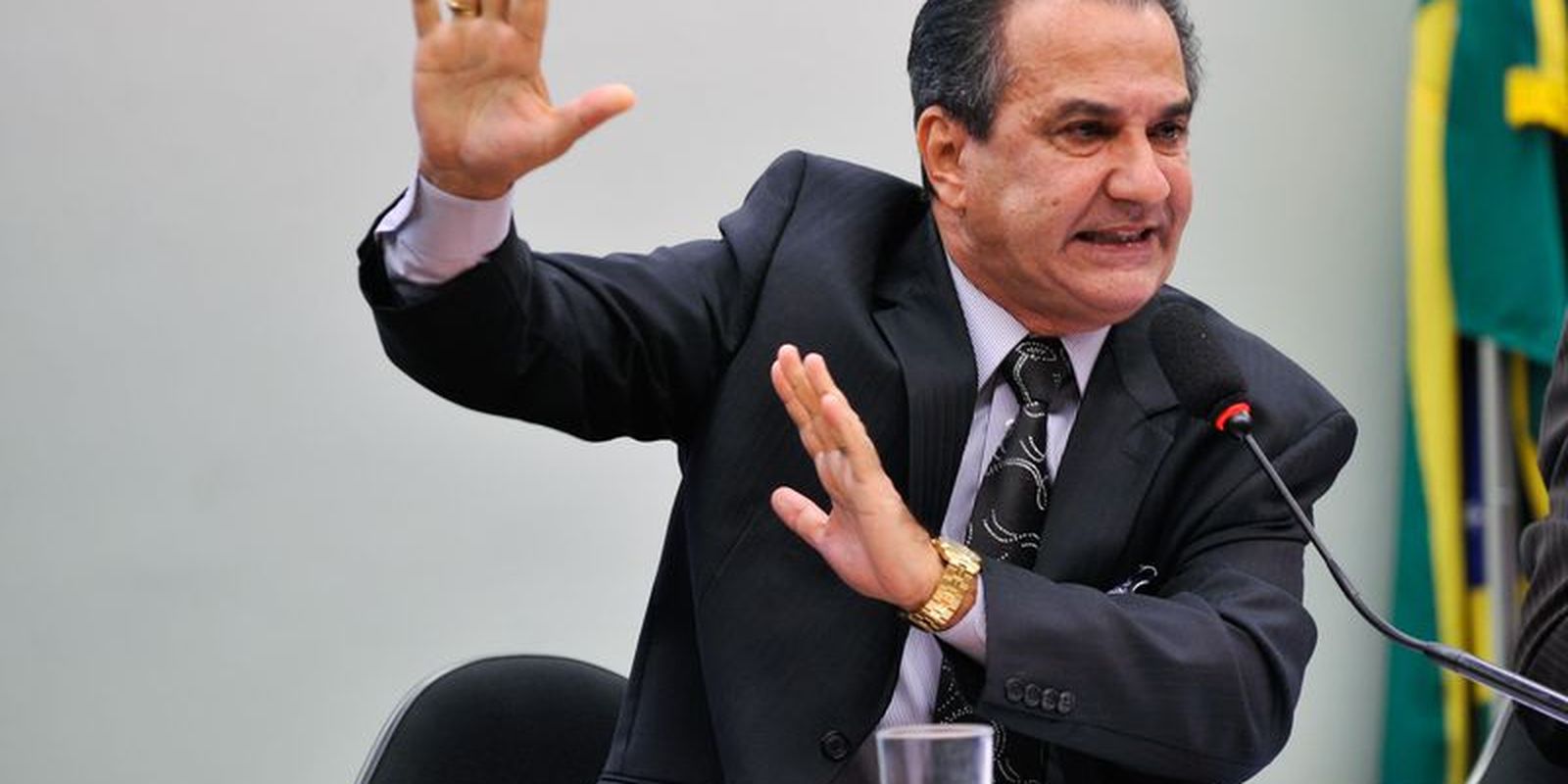 “eu-sou-um-lider-religioso,-nao-sou-bandido”,-diz-malafaia