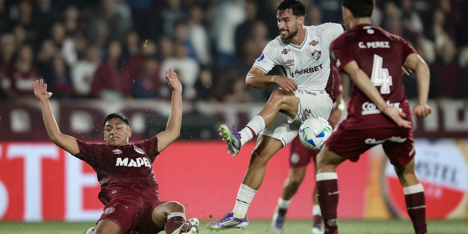 fluminense-sai-em-desvantagem-diante-do-lanus-na-copa-sul-americana