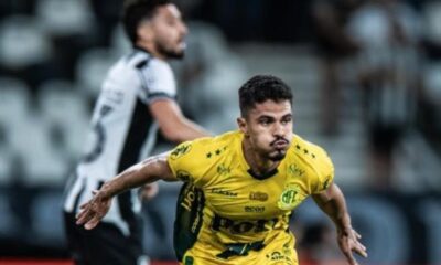 botafogo-cede-empate-ao-mirassol-apos-abrir-3-a-0-e-torcida-vaia-time-e-ancelotti