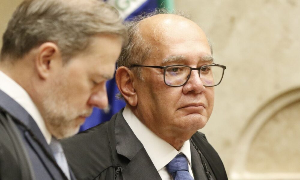 mendes-pede-parecer-sobre-acoes-contra-impeachment-de-ministros-do-stf