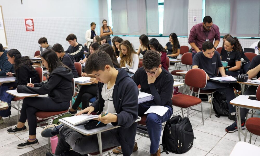 fies/2025:-mec-define-regras-para-oferta-de-vagas-remanescentes