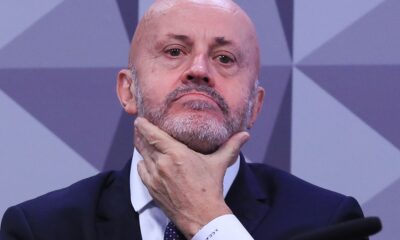 “careca-do-inss”-promete-entregar-a-pf-documentos-que-provam-inocencia