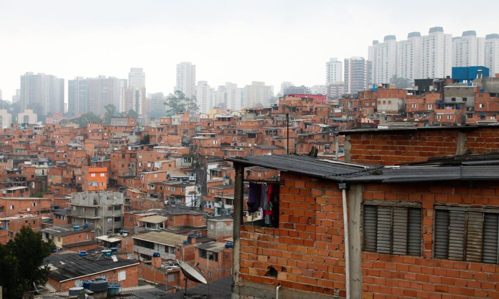 moradores-de-paraisopolis-recebem-endereco-digital