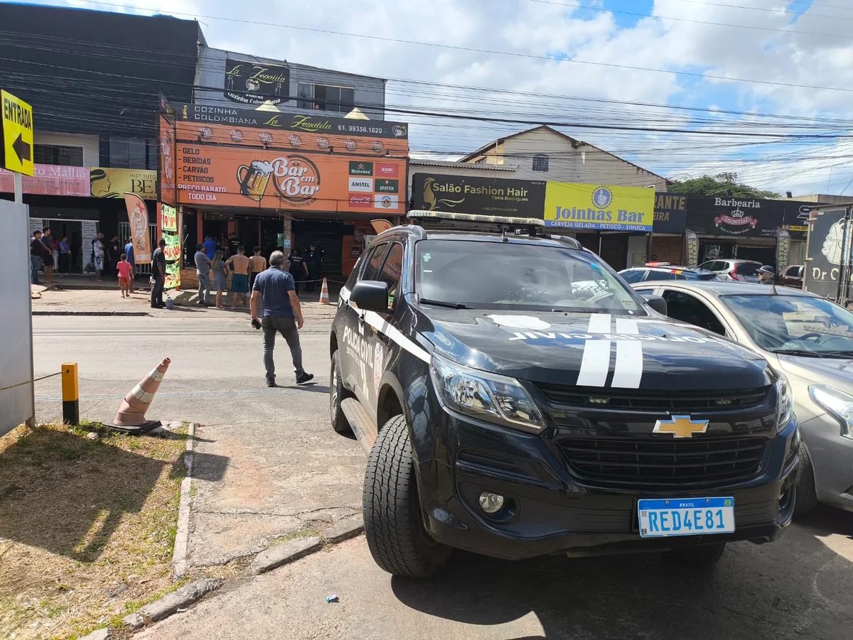 pedestre-e-atingido-por-disparo-de-arma-de-fogo-em-praca-–-folha-de-dourados-–-noticias-de-dourados-ms-e-regiao