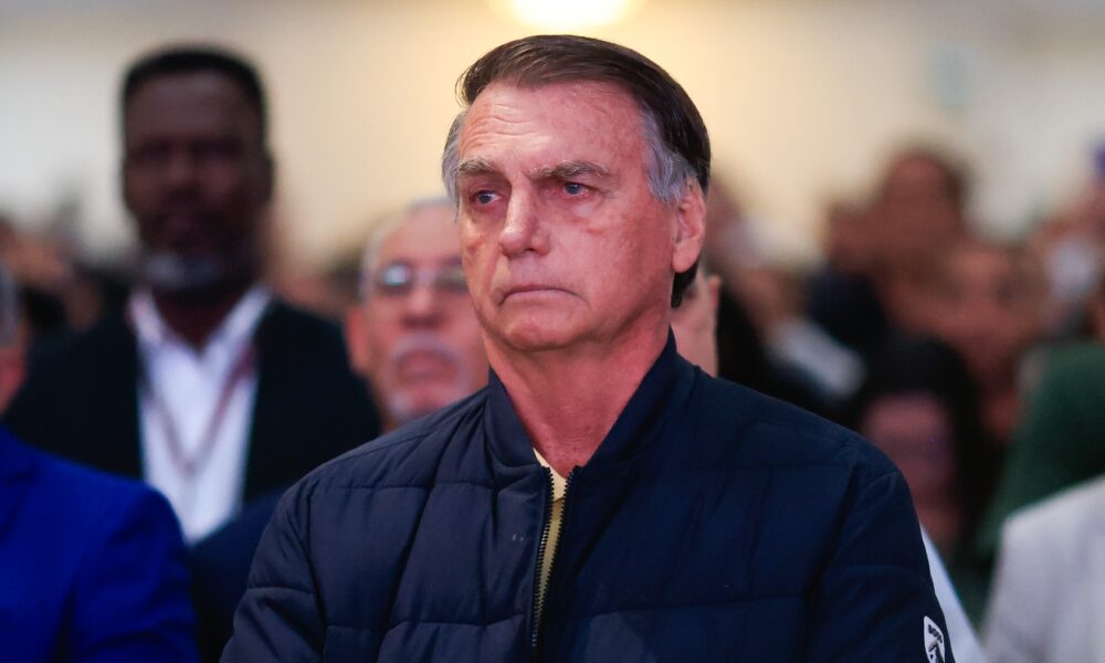 familia-diz-que-bolsonaro-volta-a-ter-mal-estar-e-medico-e-chamado