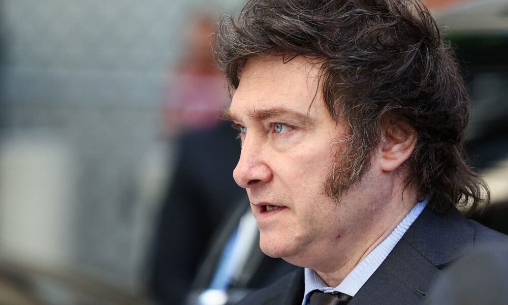 milei-autoriza-entrada-de-militares-dos-eua-na-argentina