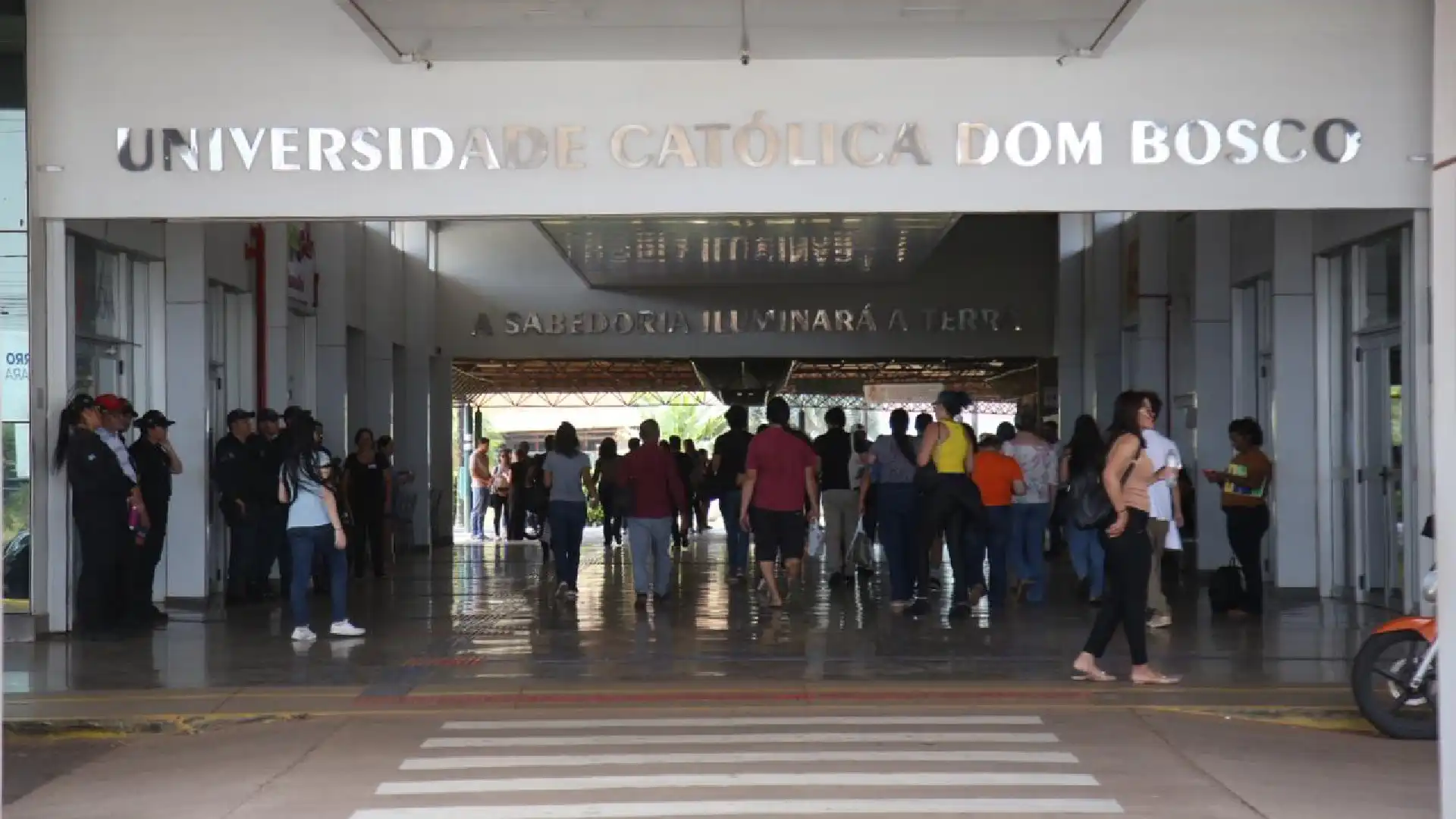 abstencao-no-“enem-dos-concursos”-cai-para-42,8%,-segundo-o-ministerio-da-gestao