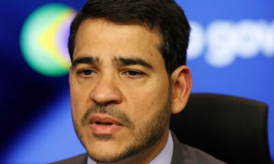 contratacao-como-pj-corroi-pacto-social-no-brasil,-diz-messias
