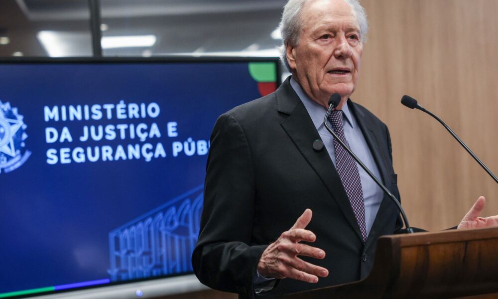 lewandowski:-operacoes-recentes-sao-prenuncio-da-pec-da-seguranca