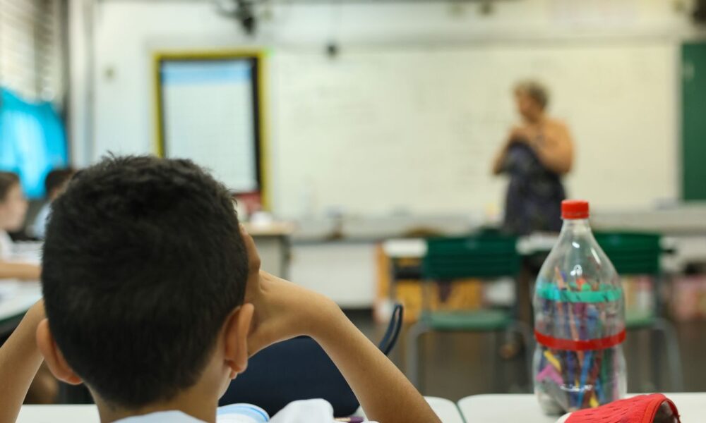 governo-abre-canal-para-sugestoes-sobre-uso-de-ia-na-educacao