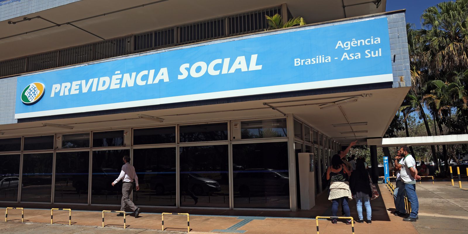 inss-suspende-programa-de-reducao-de-fila-por-falta-de-verba