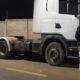 caminhao-utilizado-em-golpe-de-roubo-de-cargas-em-go-e-apreendido-na-br-262