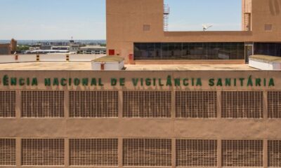 anvisa-proibe-lote-falso-de-cha-e-suplementos-inseguros-para-o-consumo